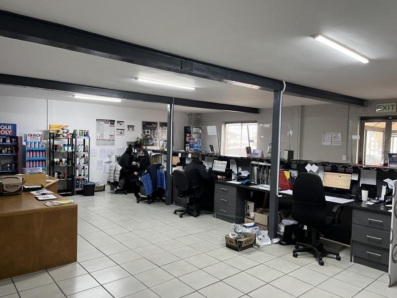 To Let commercial Property for Rent in Montague Gardens Western Cape